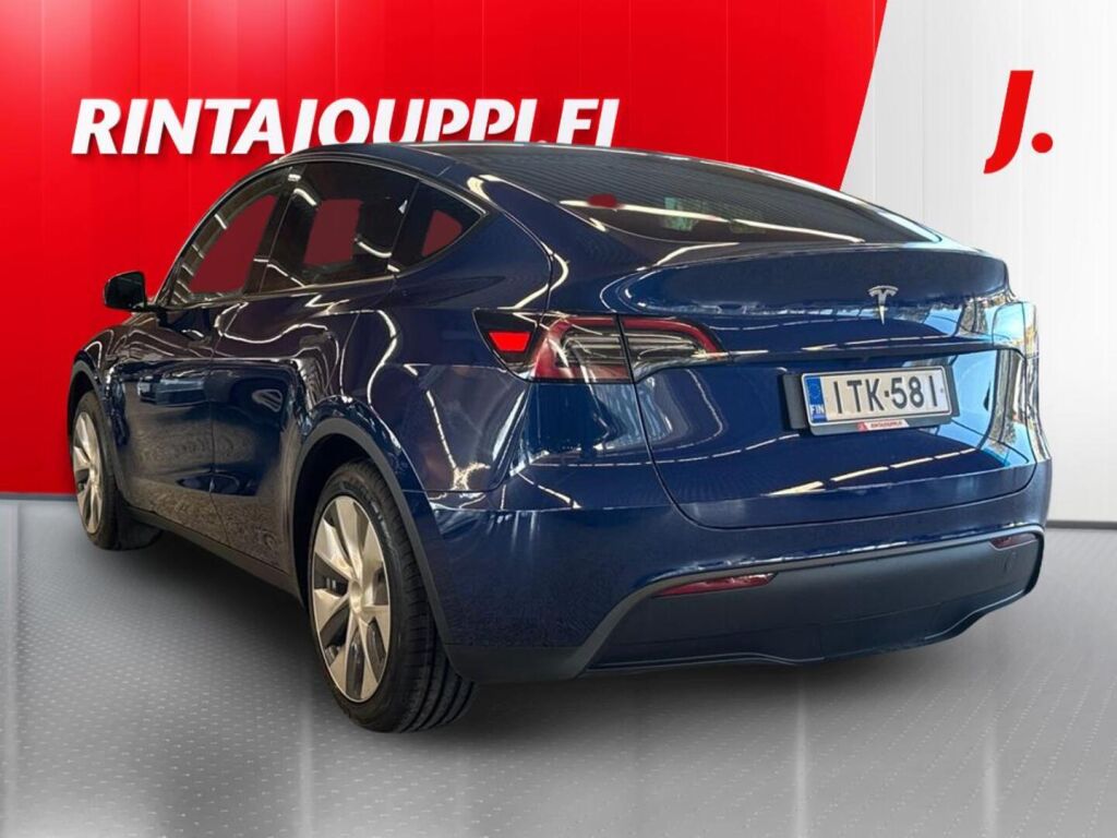 Tesla Model Y 2023 Sininen (Deep Blue)