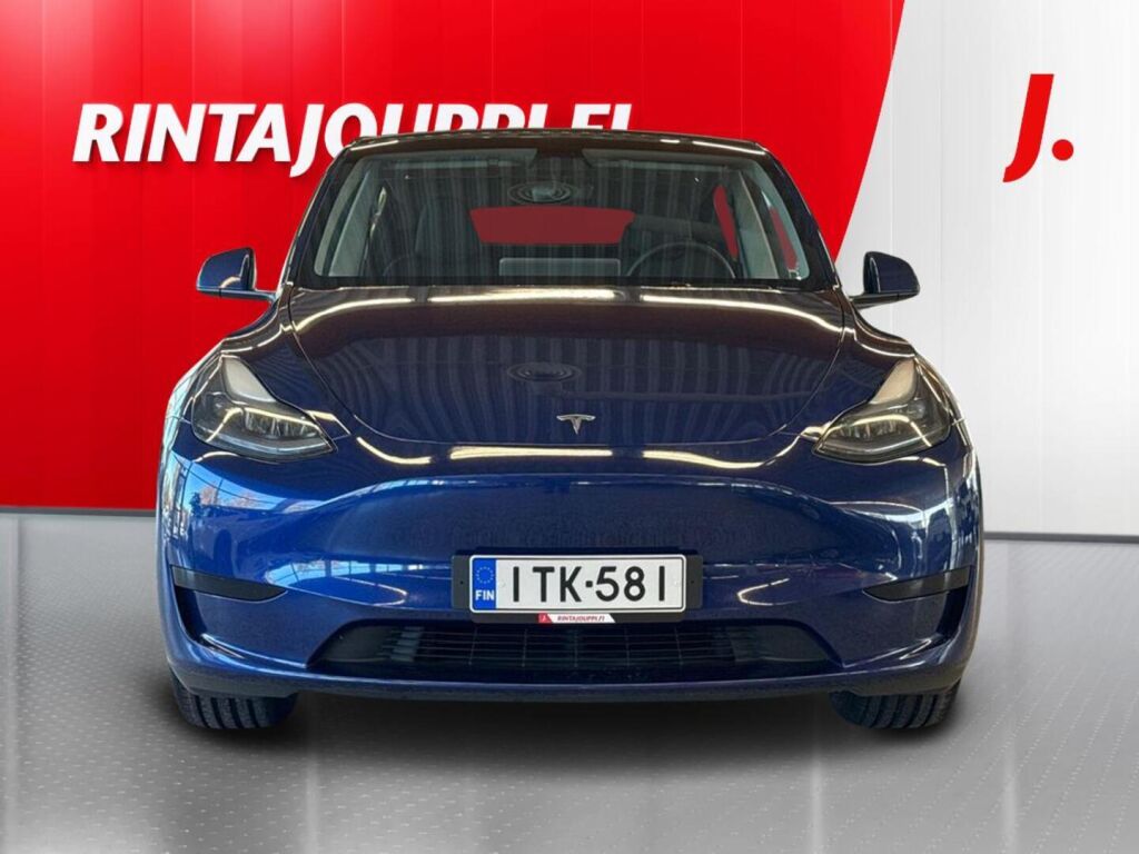 Tesla Model Y 2023 Sininen (Deep Blue)