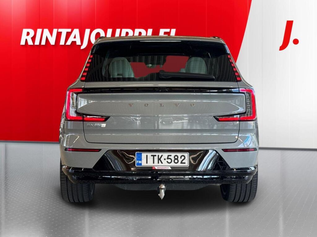 Volvo EX90 Twin Performance Ultra 2025, photo 6/32