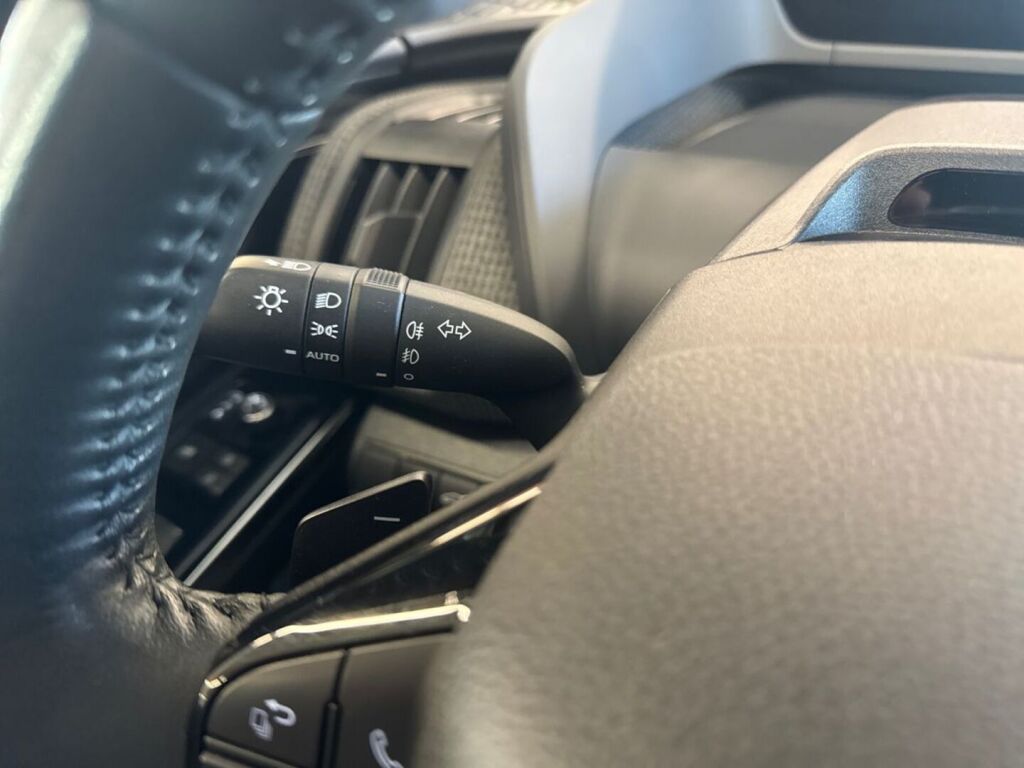 Subaru Solterra 2023 Valkoinen