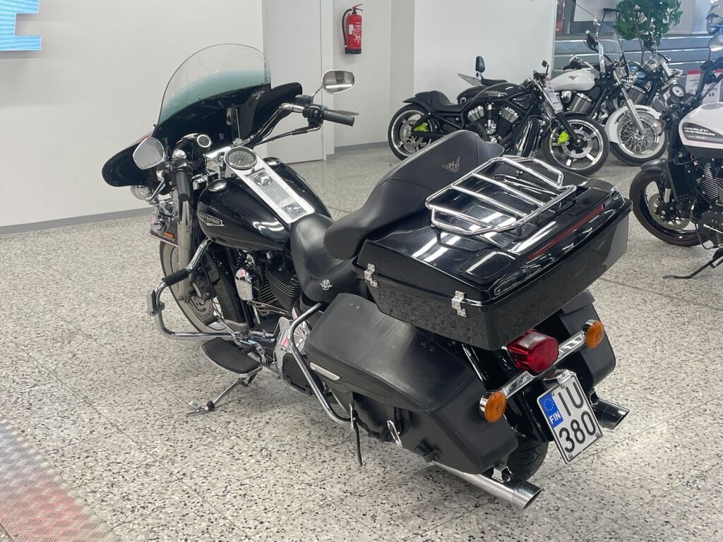 Harley-davidson TOURING 2006 