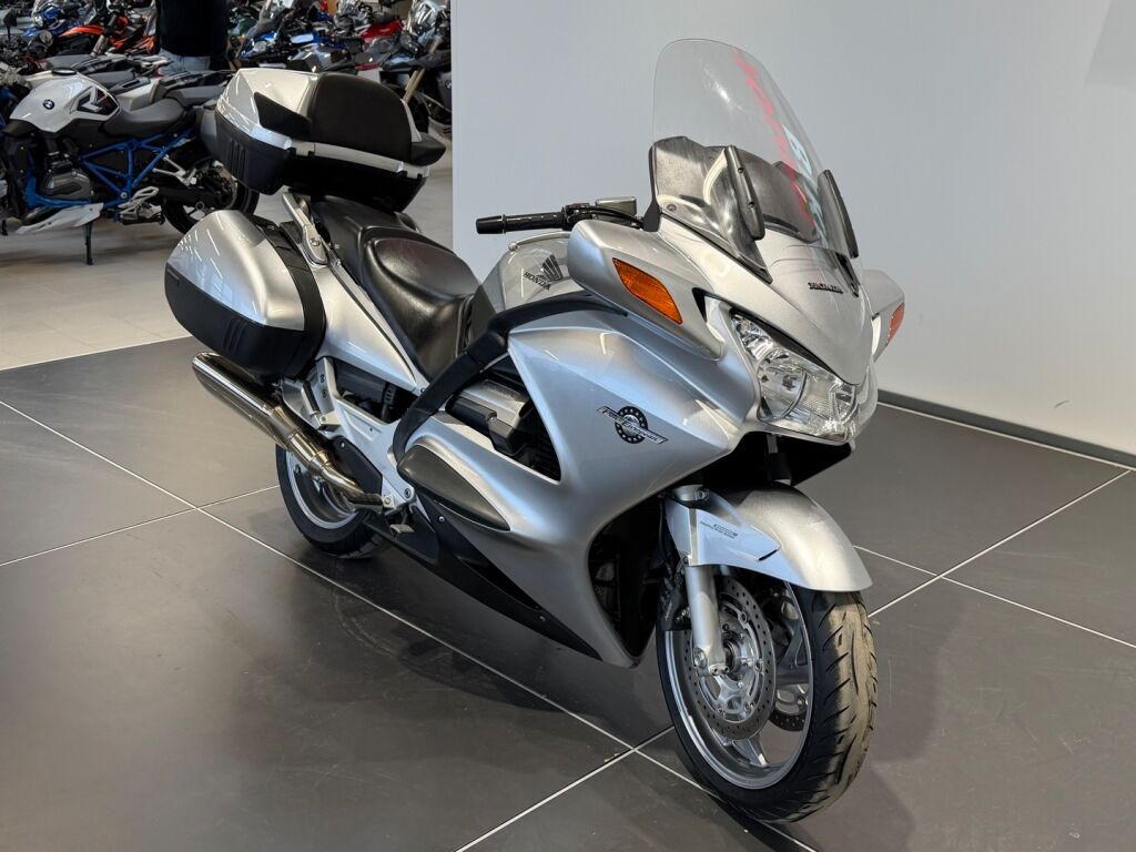 Honda ST 2007 JO V 324