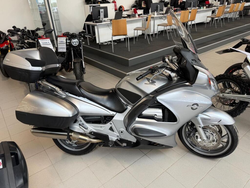 Honda ST 2007 JO V 324