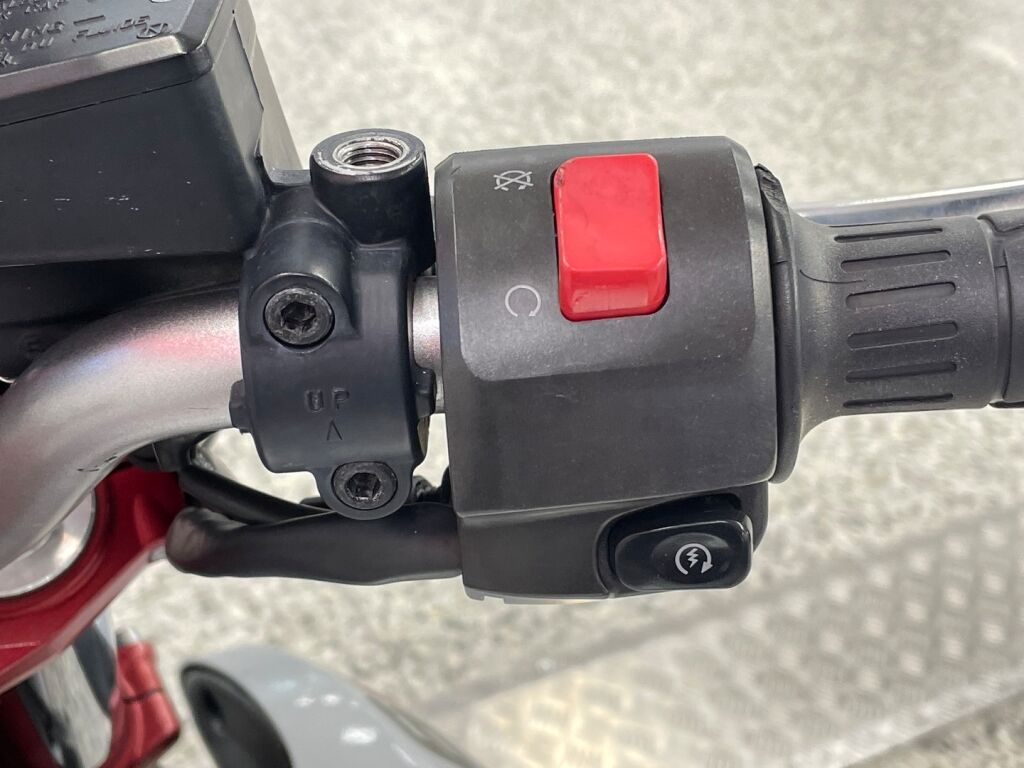 Kawasaki ER-6n 2006 Musta