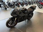 Yamaha YZF-R6 2006 AY V 197