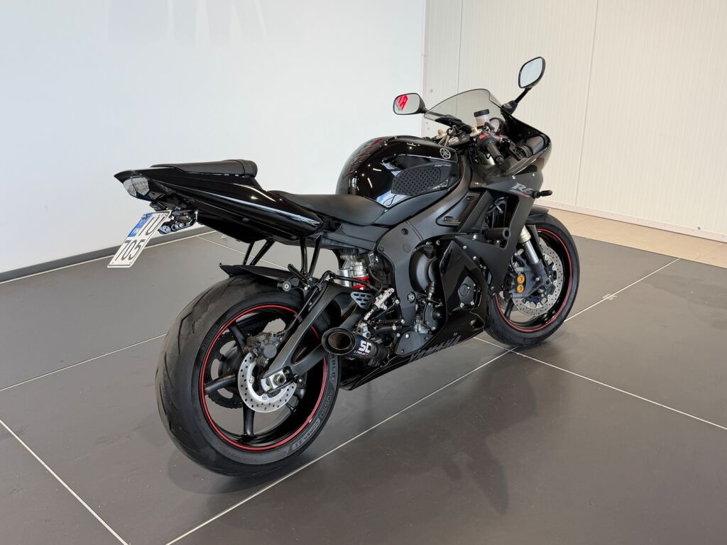 Yamaha YZF-R6 2006 AY V 197