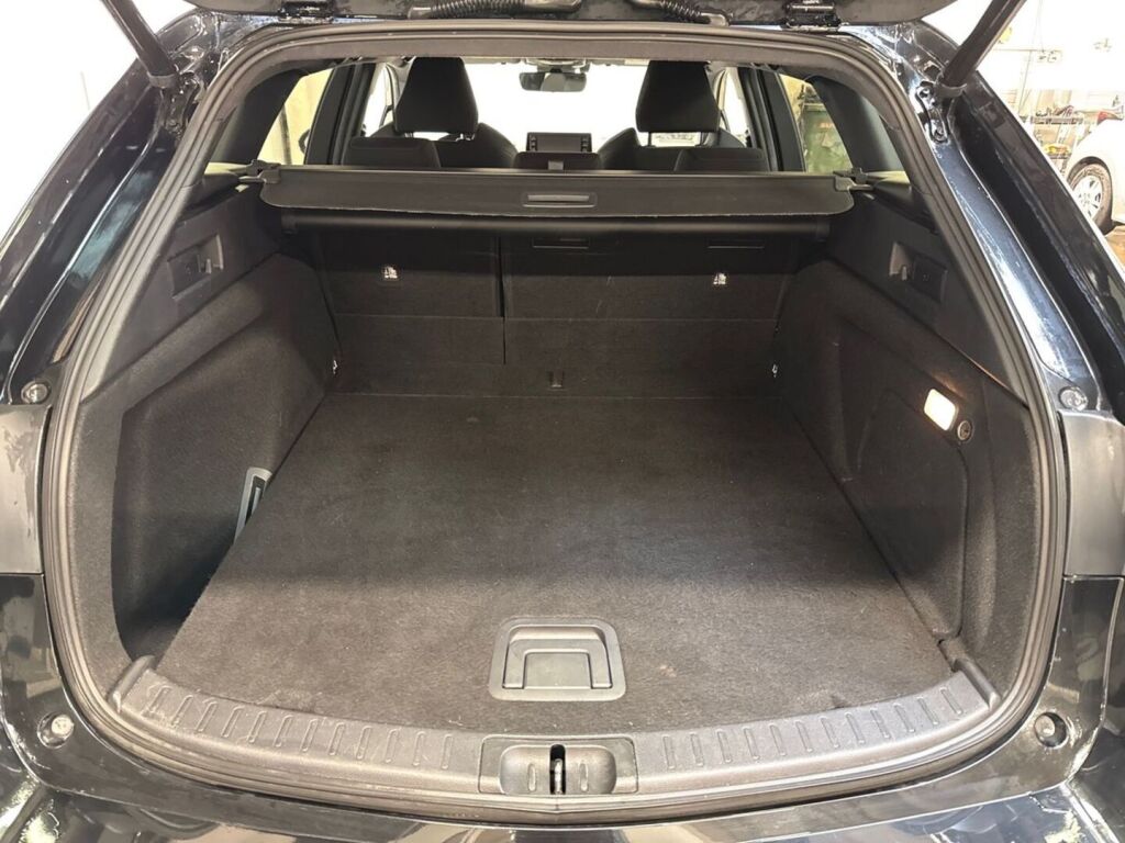 Toyota Corolla 2020 Musta