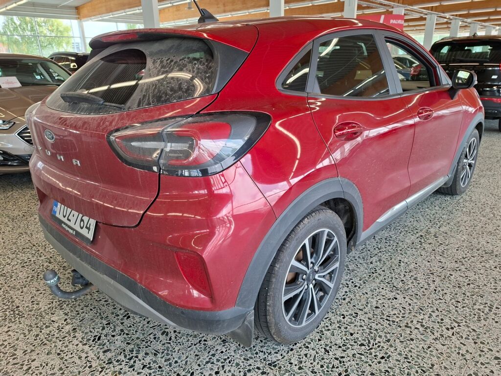 Ford Puma 2020 Punainen