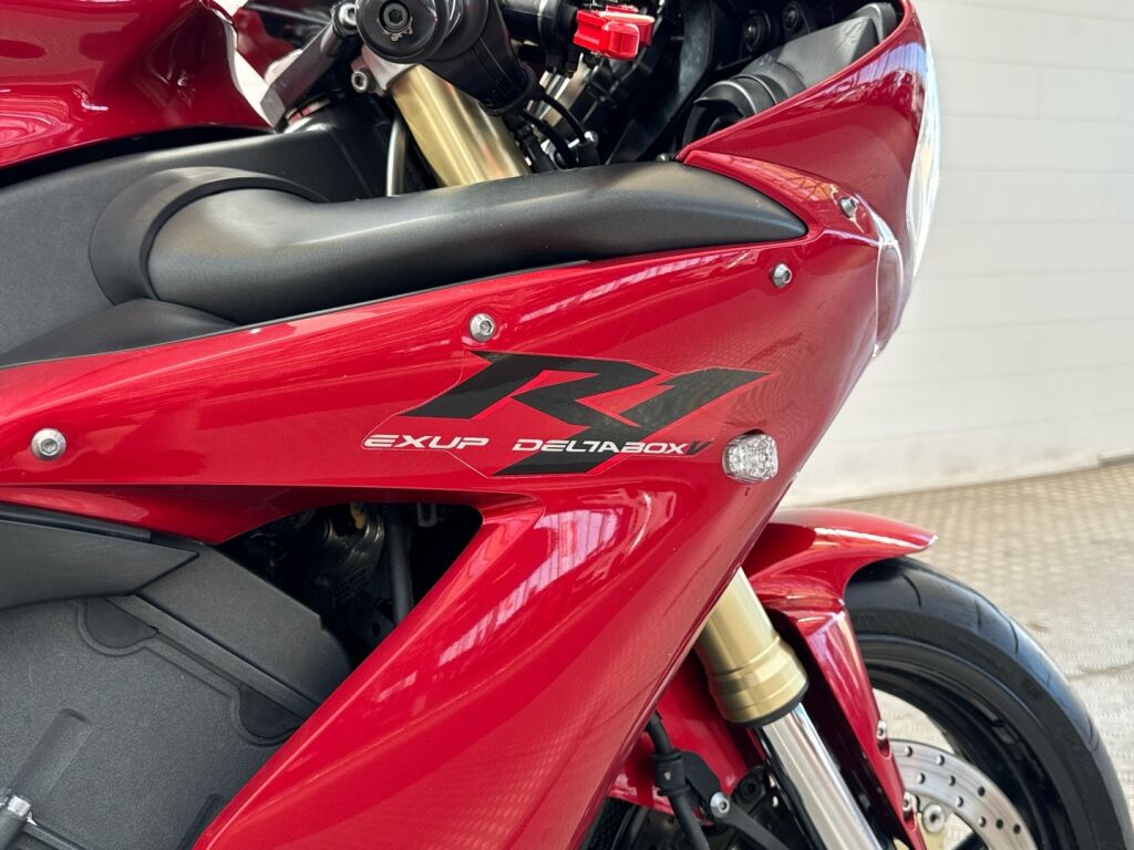 Yamaha YZF-R1 2006 BOB.BEIGE