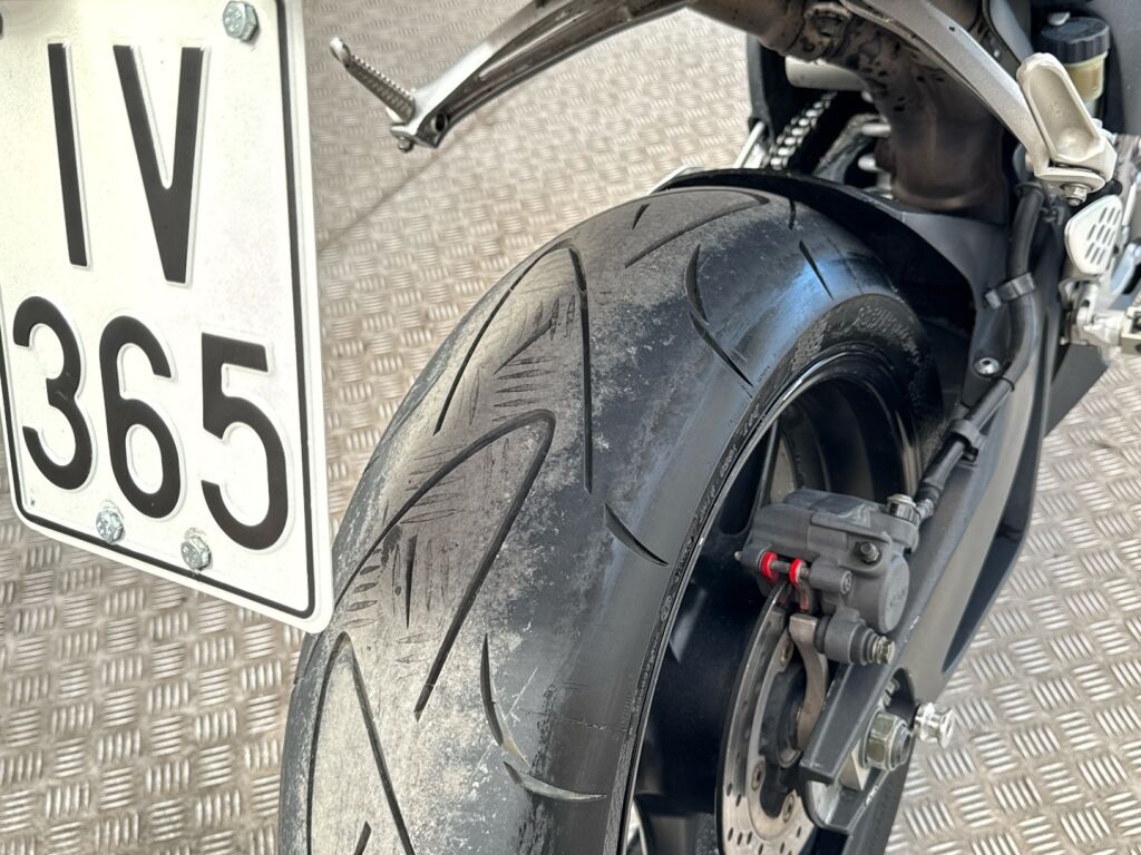 Yamaha YZF-R1 2006 BOB.BEIGE