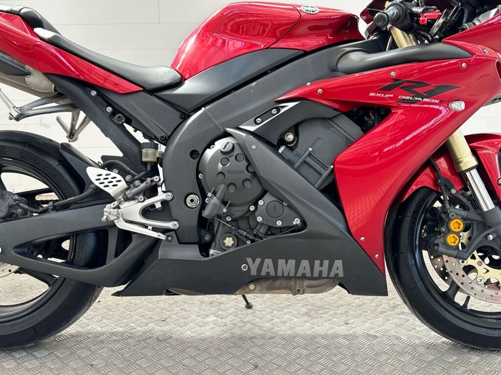 Yamaha YZF-R1 2006 BOB.BEIGE