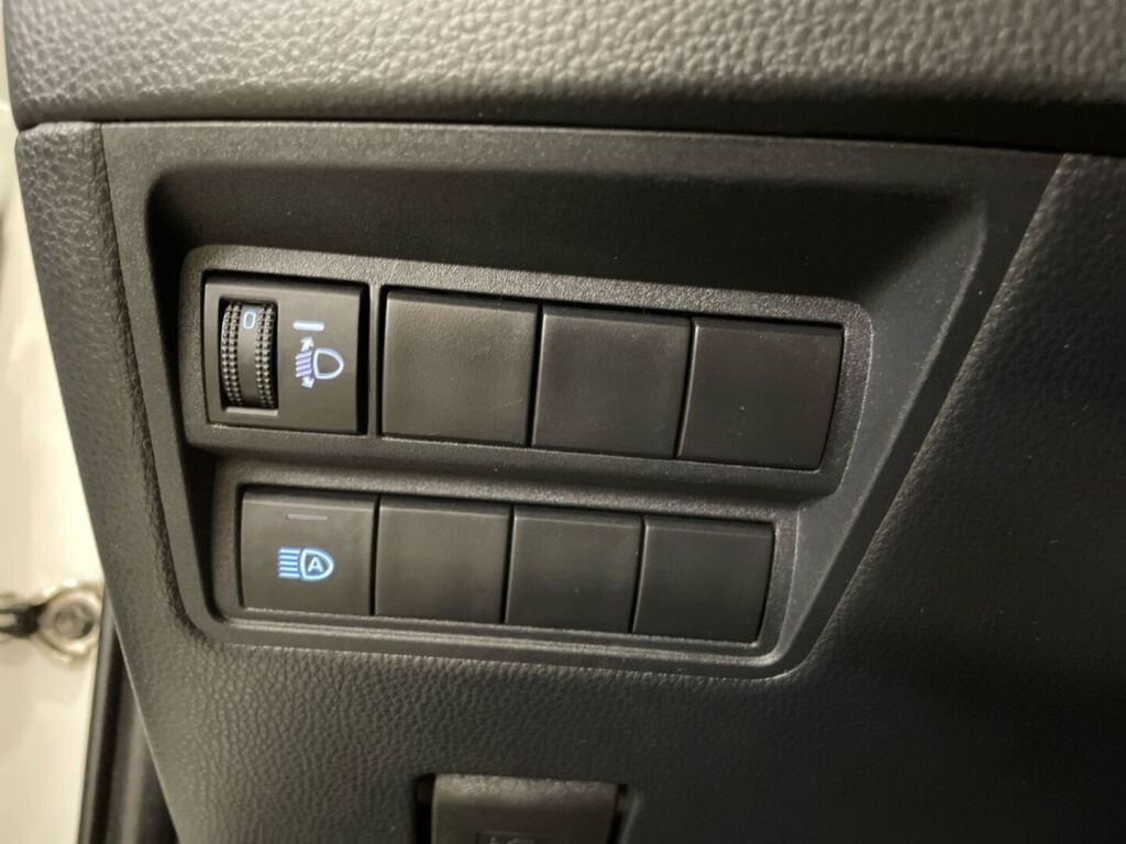 Toyota Yaris 2020 Valkoinen