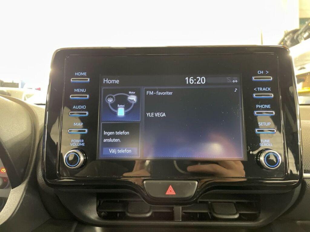Toyota Yaris 2020 Valkoinen