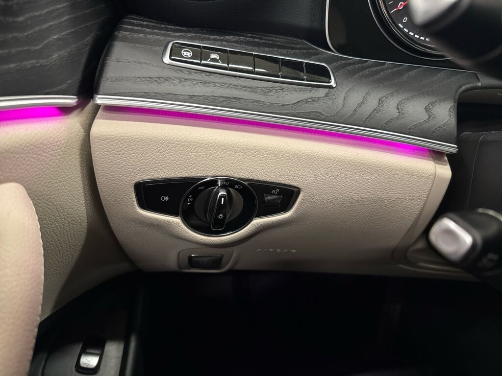 Mercedes-Benz E 2018 Valkoinen