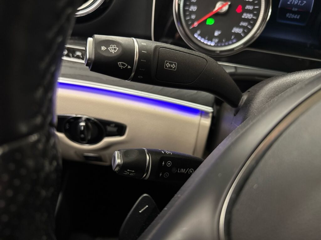 Mercedes-Benz E 2018 Valkoinen