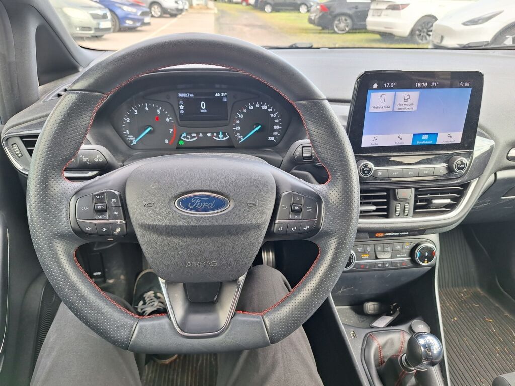 Ford Fiesta 2021 Sininen