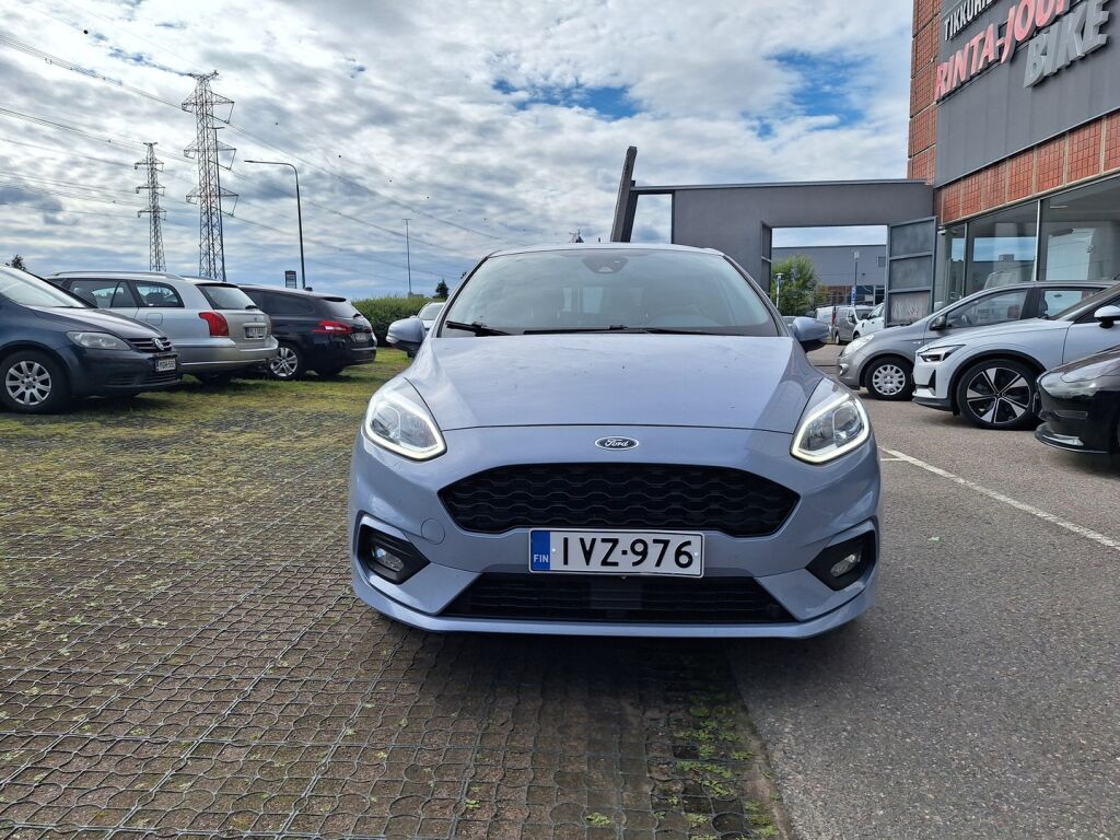Ford Fiesta 2021 Sininen