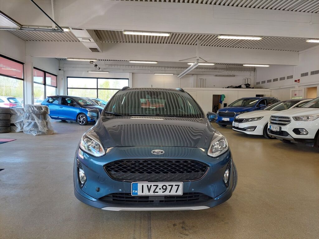 Ford Fiesta 2021 Sininen