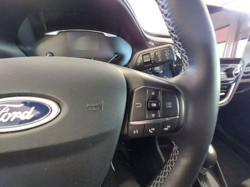 Ford Fiesta 2021 Sininen