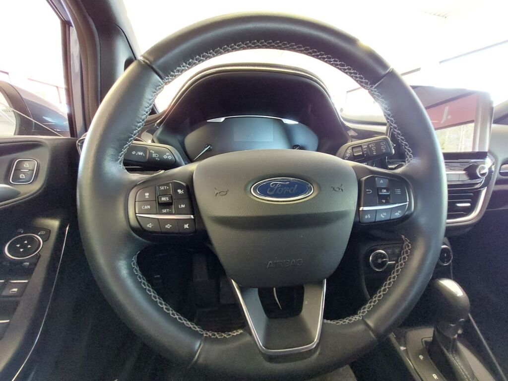 Ford Fiesta 2021 Sininen