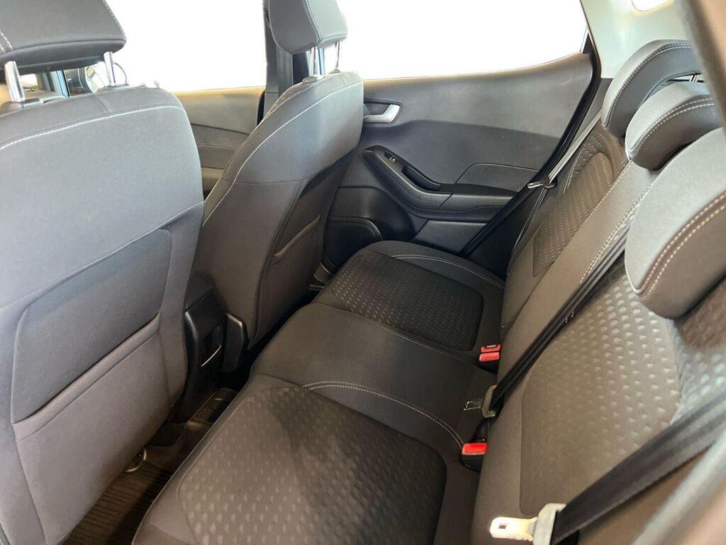 Ford Fiesta 2021 Sininen