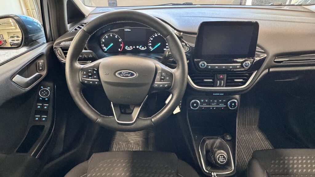 Ford Fiesta 2021 Sininen