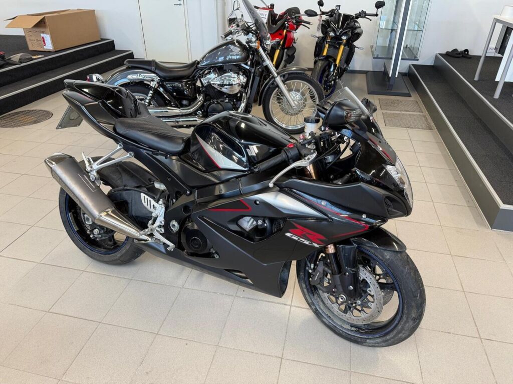 Suzuki GSX-R 2006 Musta
