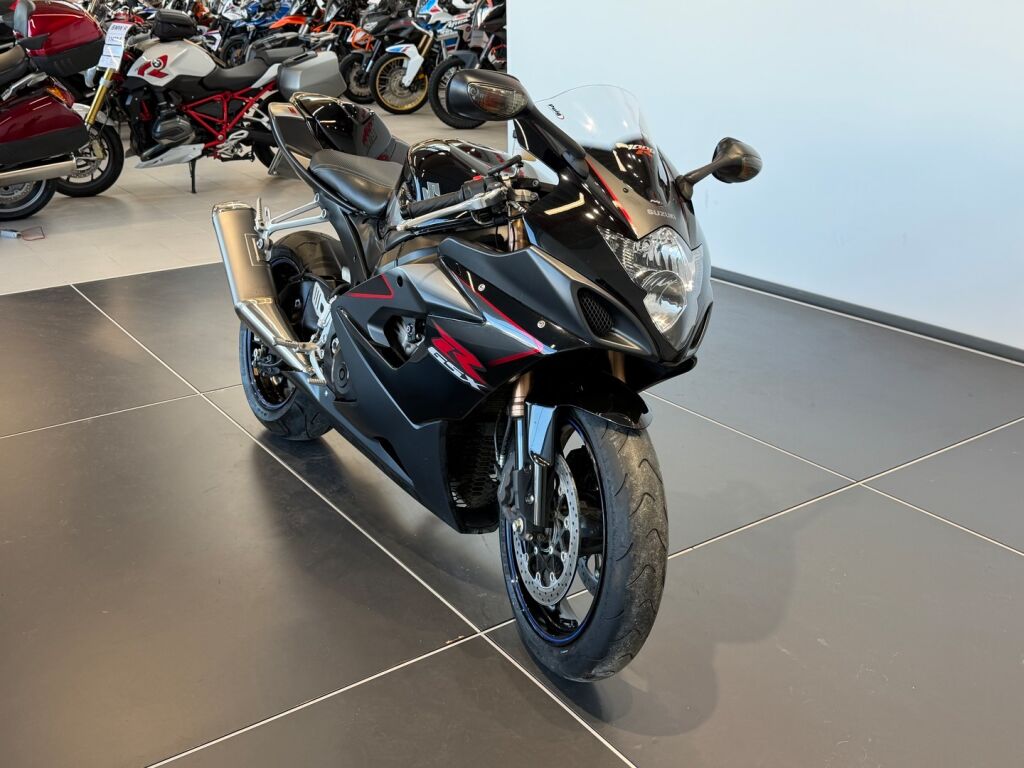 Suzuki GSX-R 2006 Musta