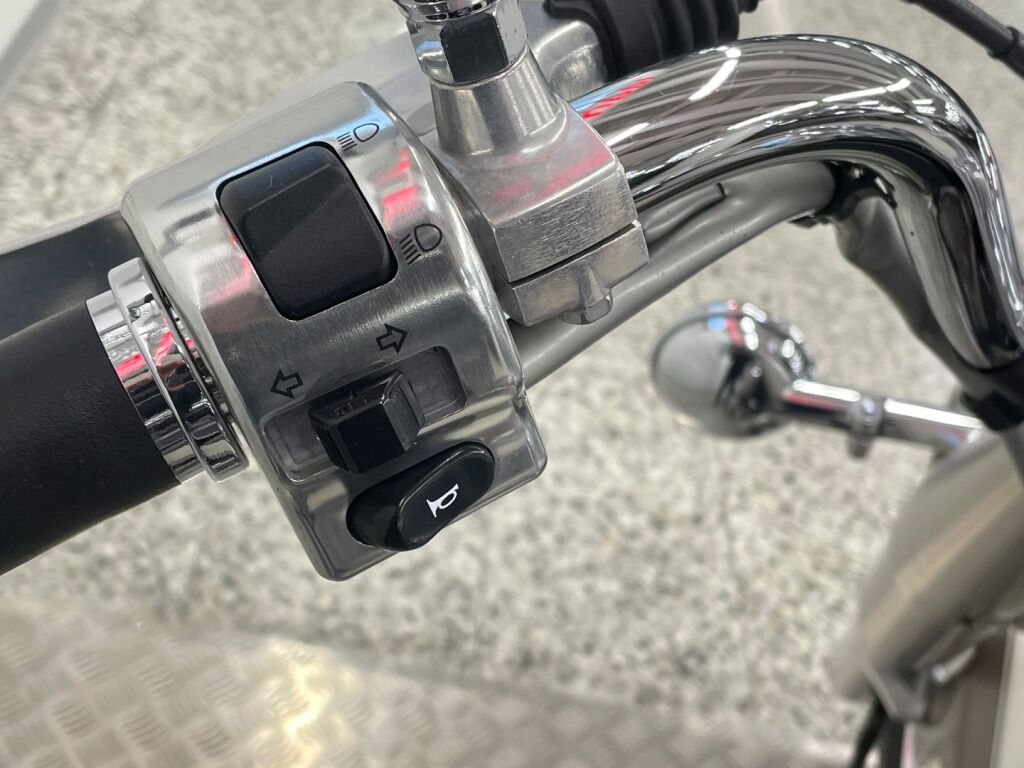 Yamaha XVS 2006 MH V 327