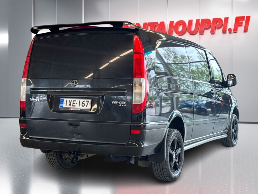 Mercedes-Benz Vito 2008 Musta