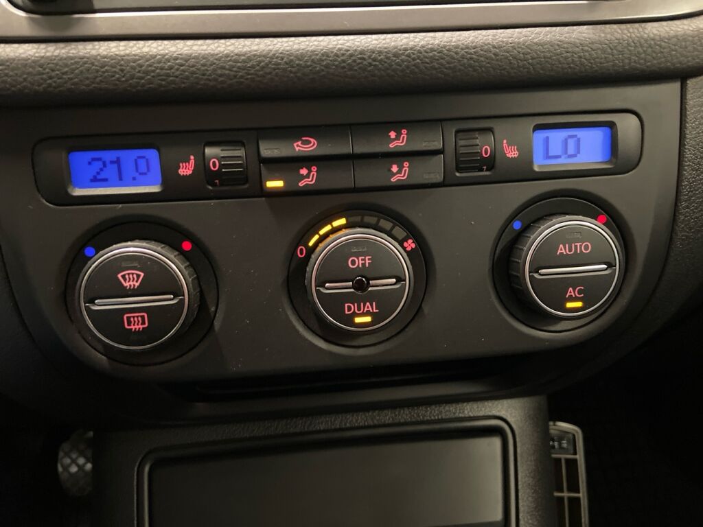 Volkswagen Tiguan 2008 Musta