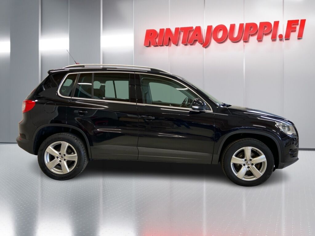 Volkswagen Tiguan 2008 Musta