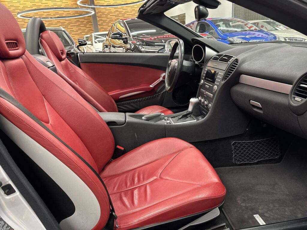 Mercedes-Benz SLK 2006 Harmaa