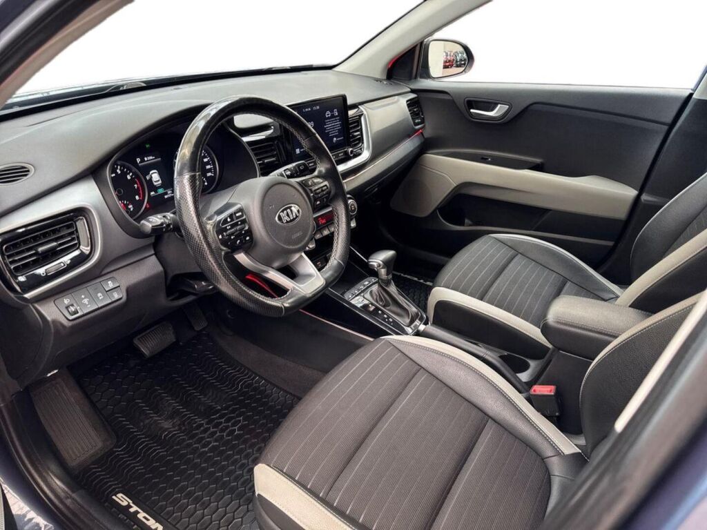 Kia Stonic 2021 Sininen