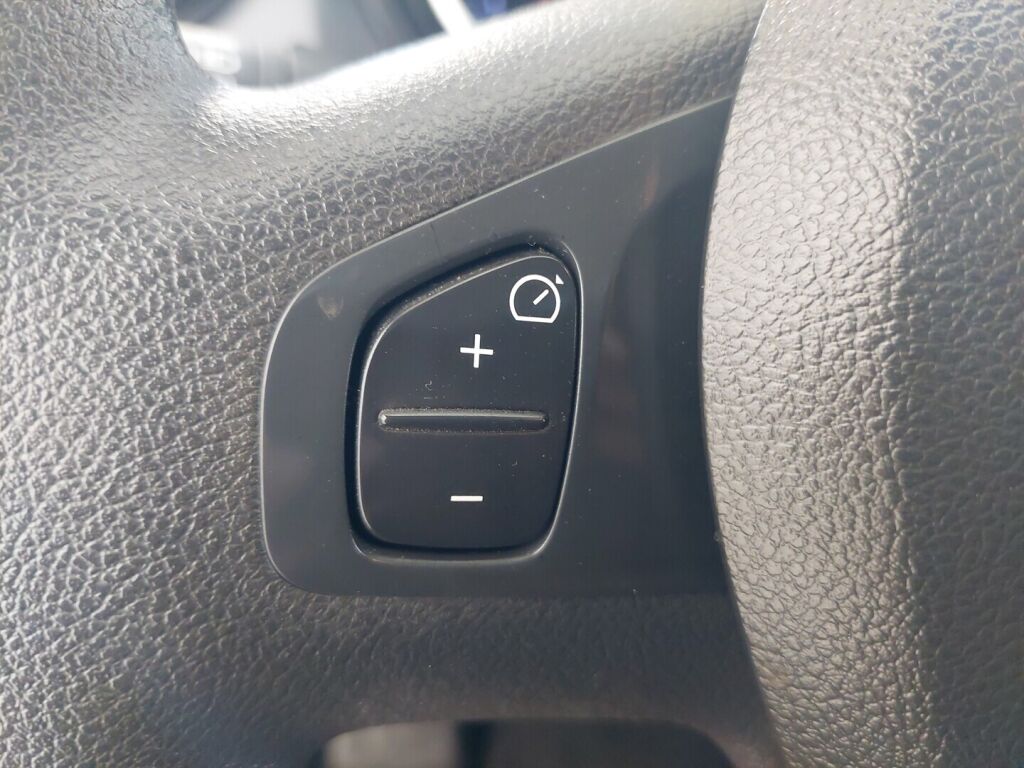 Renault Trafic 2020 Valkoinen