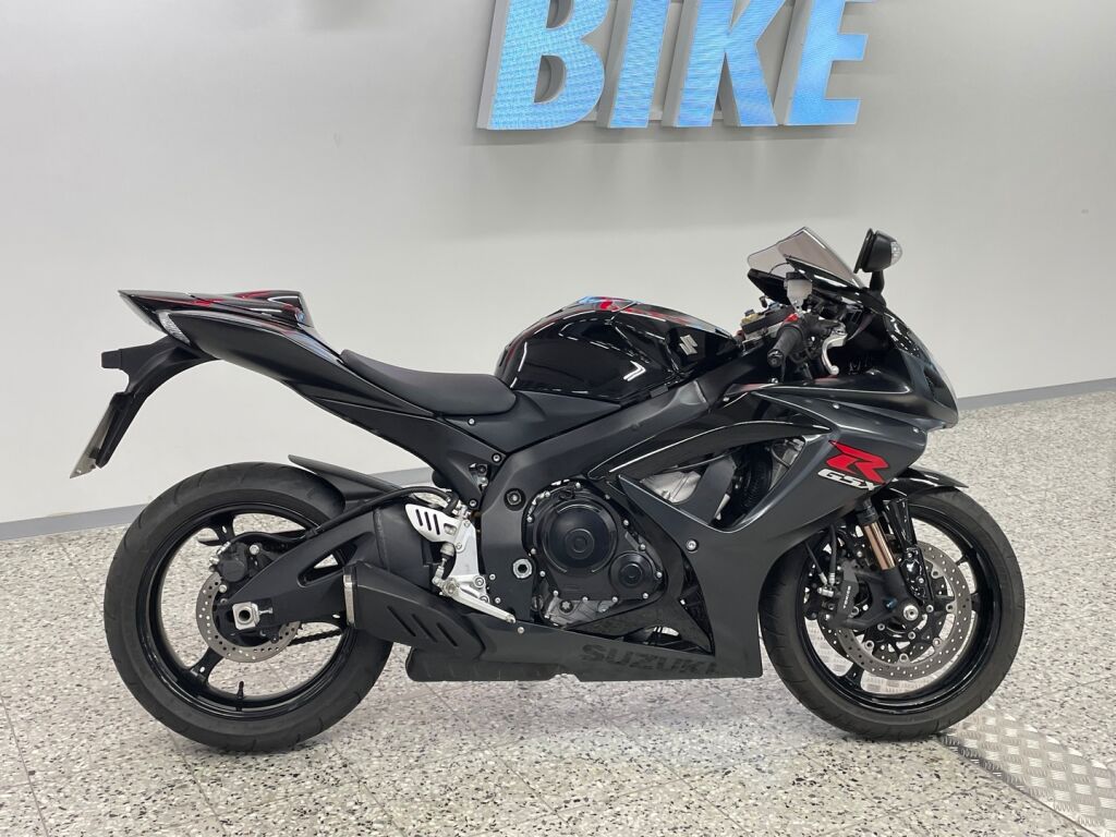 Suzuki GSX-R 2006 Musta