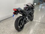 Suzuki GSX-R 2006 Musta
