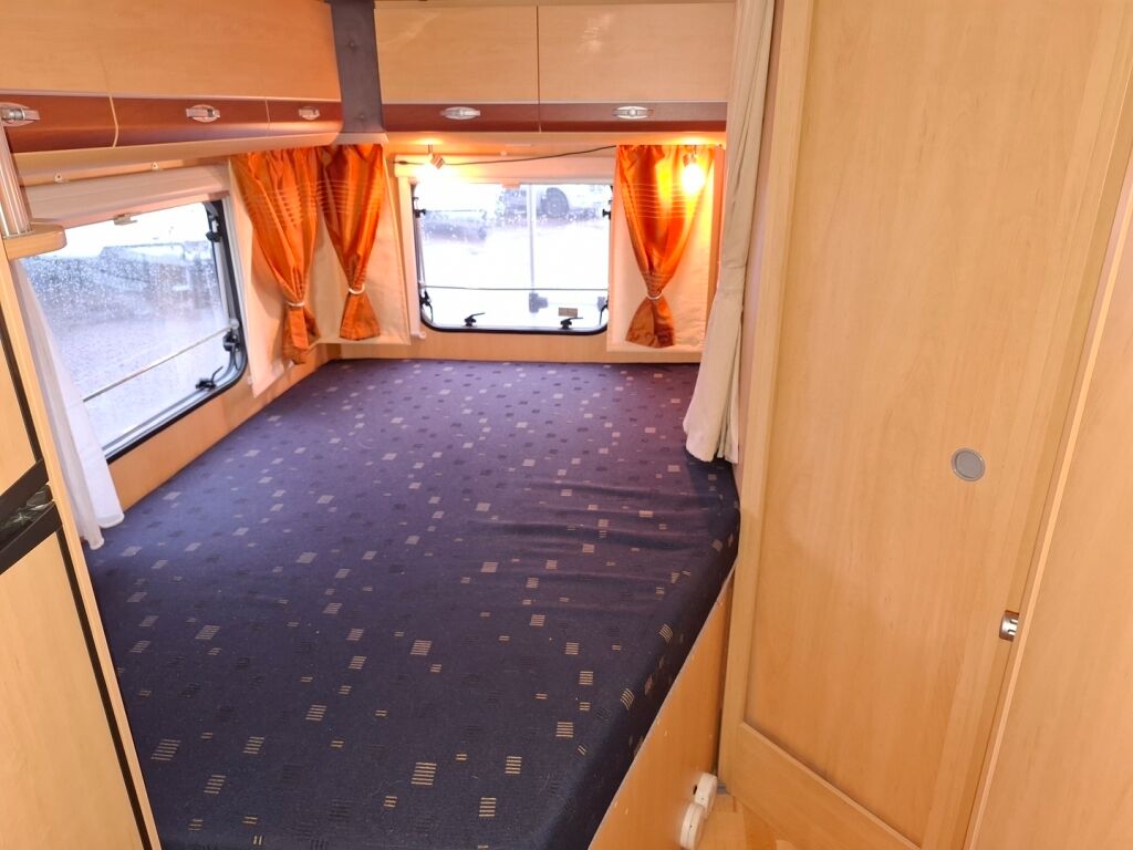 Dethleffs T6541 2008 Harmaa