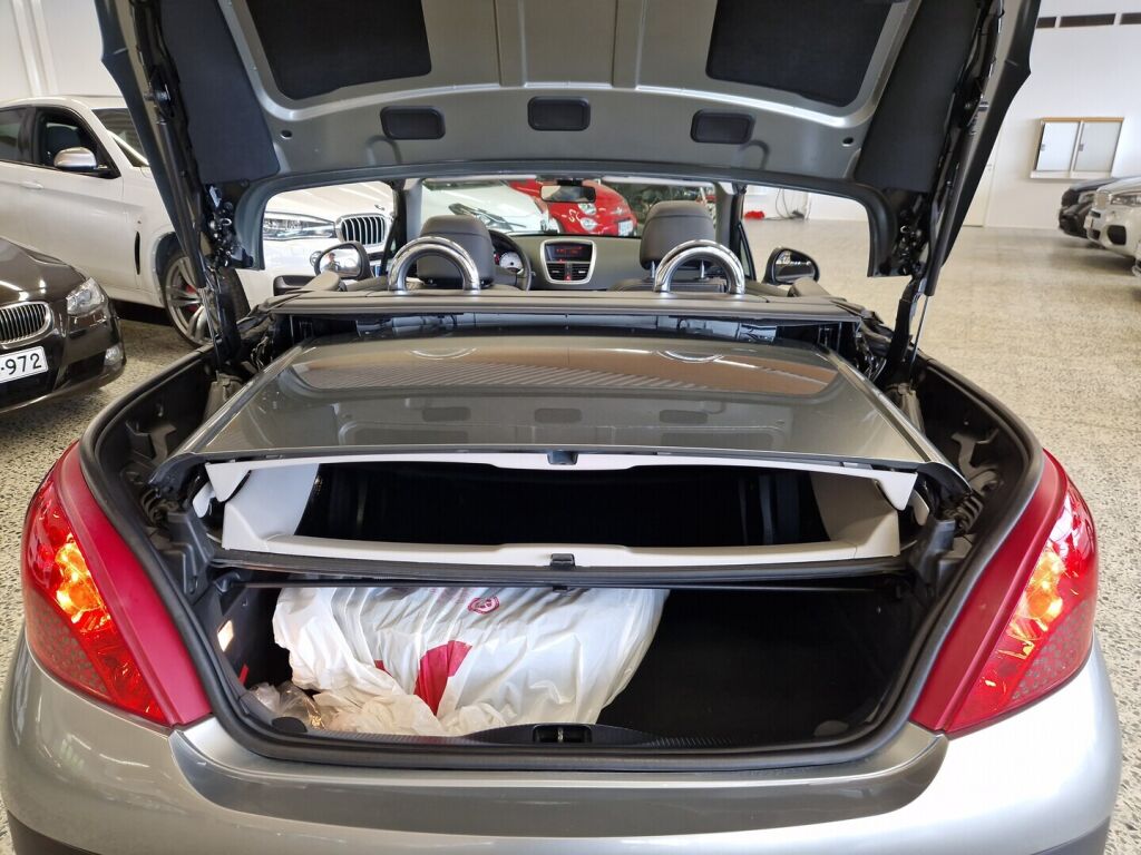 Peugeot 207 2008 Harmaa