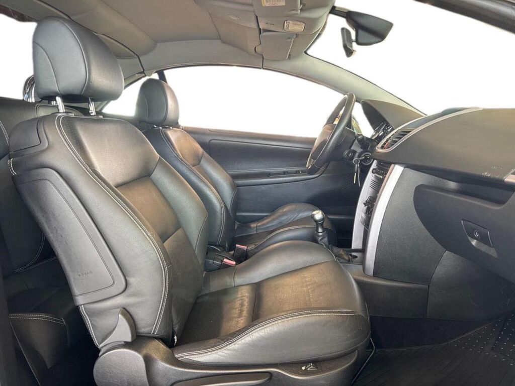 Peugeot 207 2008 Harmaa