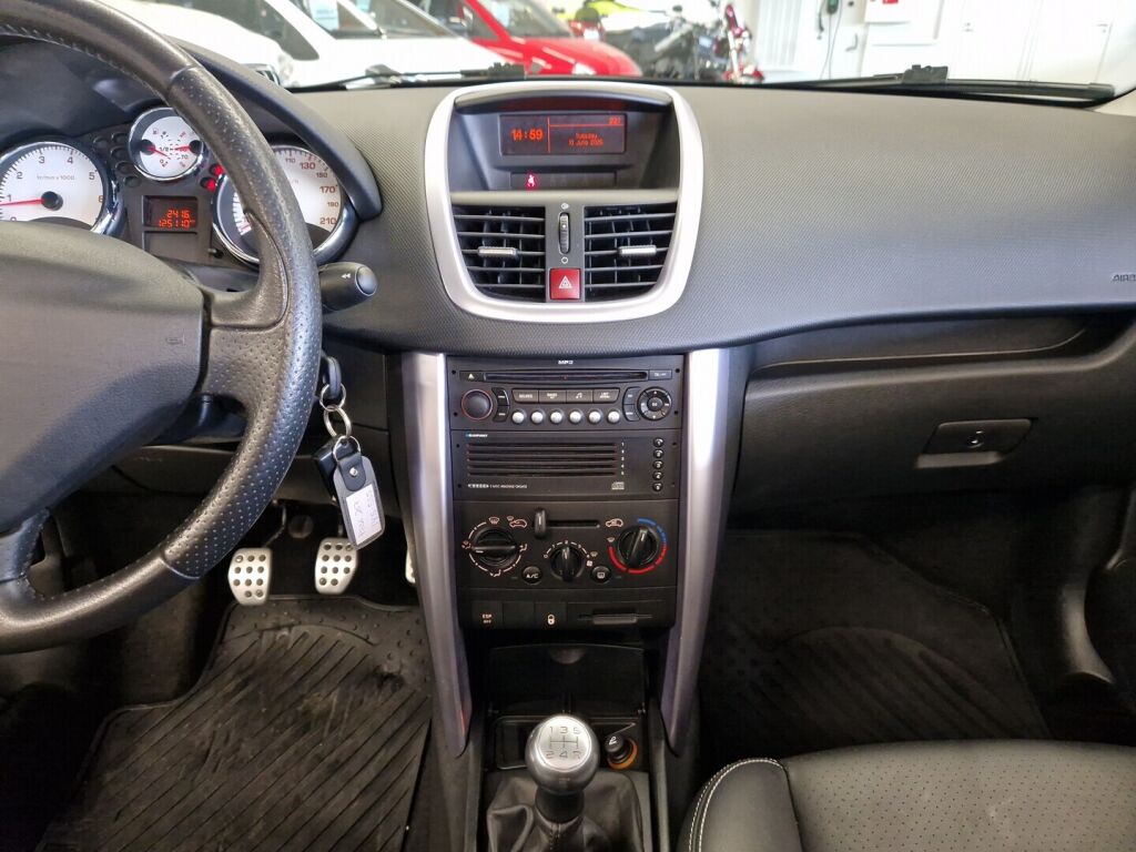 Peugeot 207 2008 Harmaa
