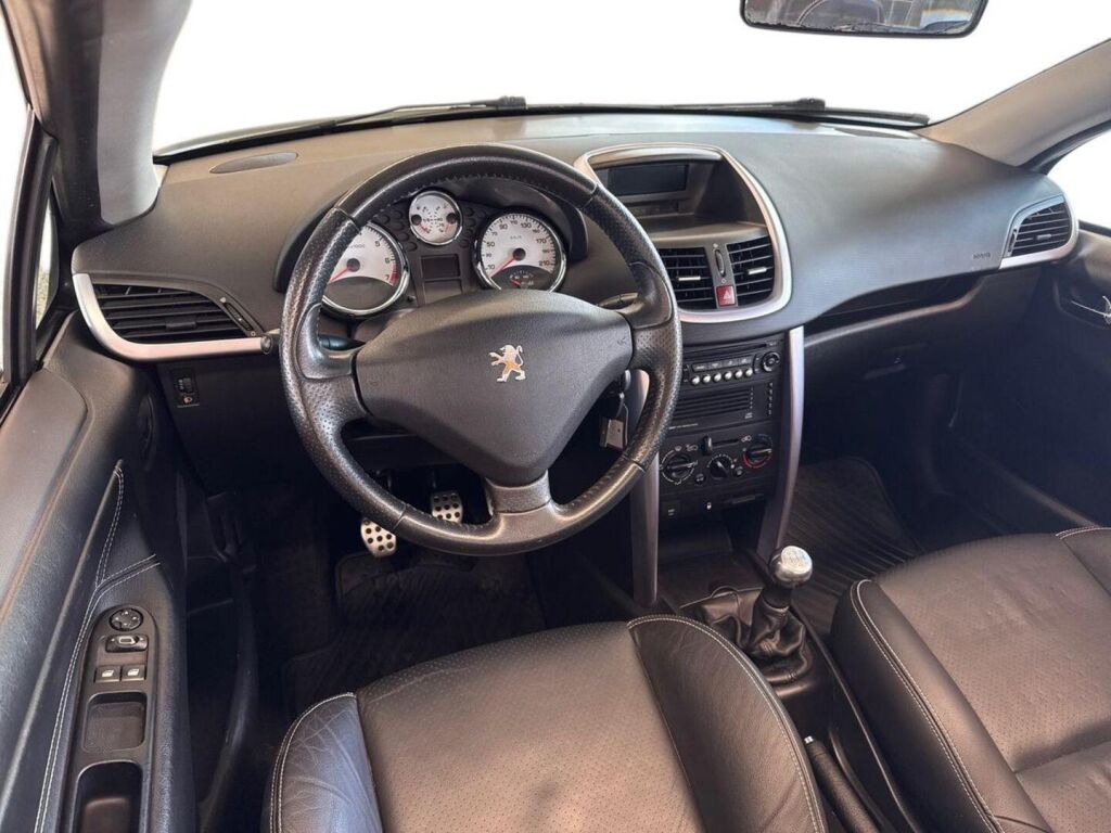 Peugeot 207 2008 Harmaa