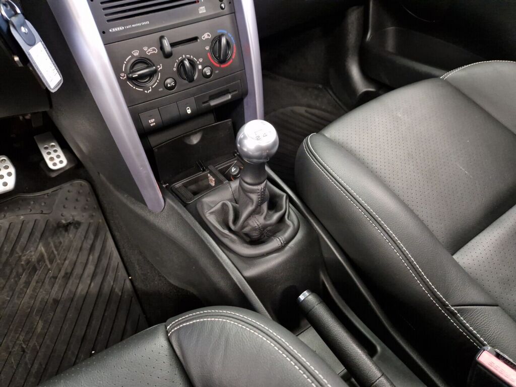 Peugeot 207 2008 Harmaa
