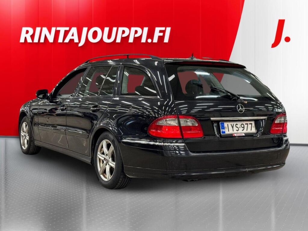 Mercedes-Benz E 2007 Musta