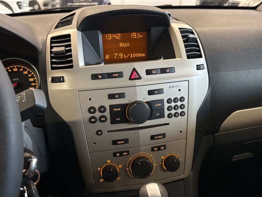 Opel Zafira 2008 Hopea
