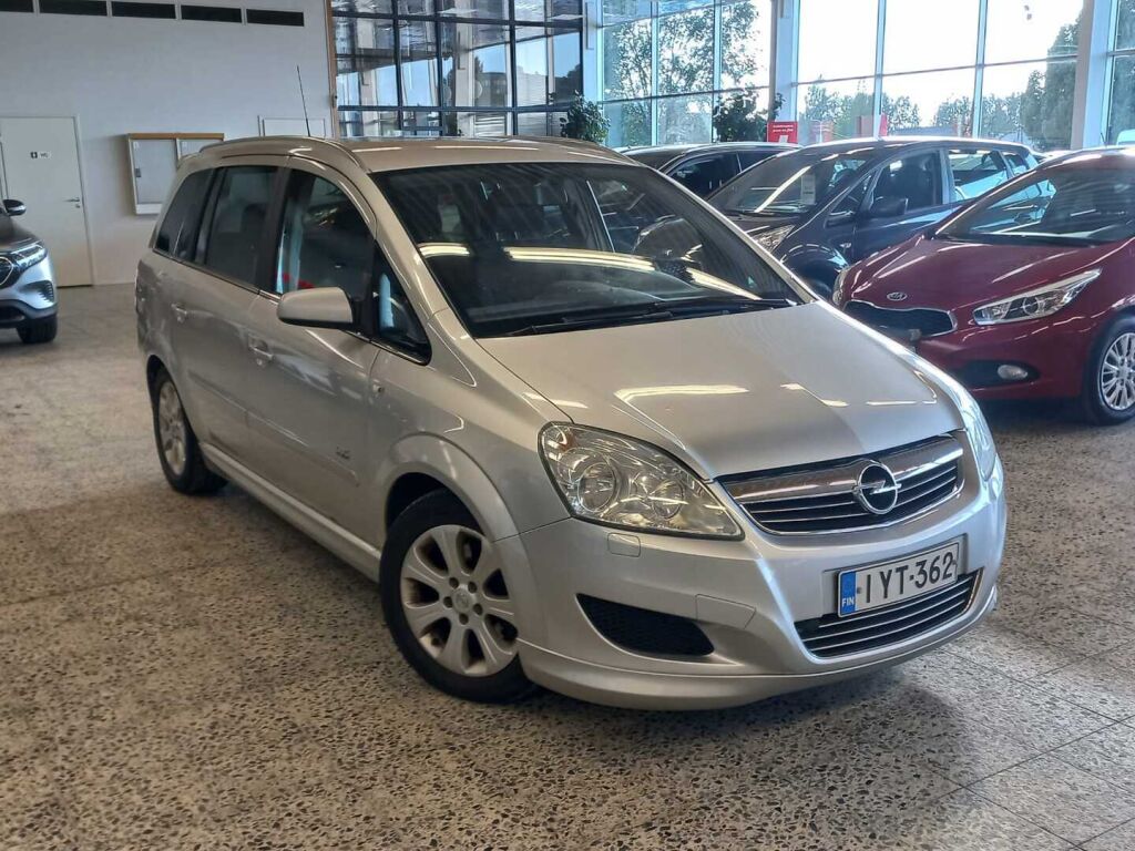 Opel Zafira 2008 Hopea