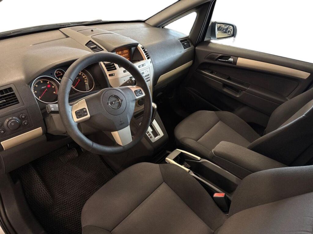 Opel Zafira 2008, kuva 7/24