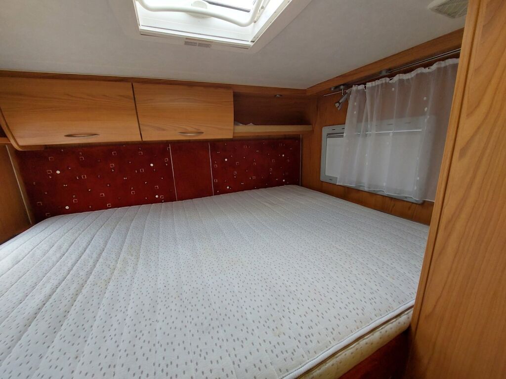 Bürstner Argos A 747 2007 Valkoinen