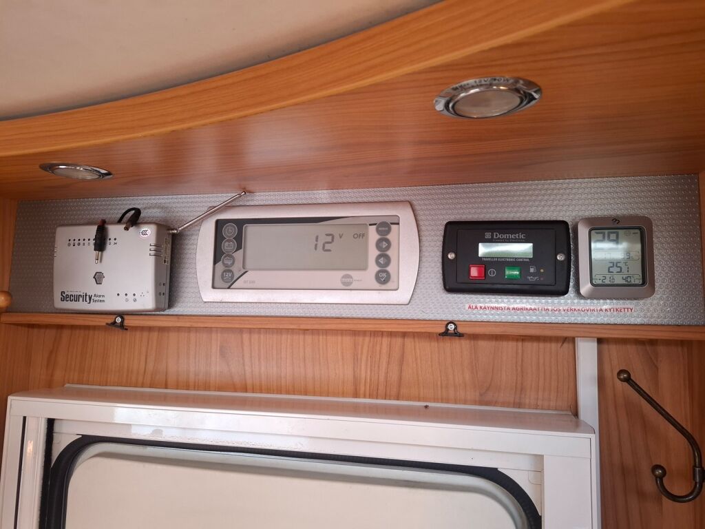 Bürstner Argos A 747 2007 Valkoinen