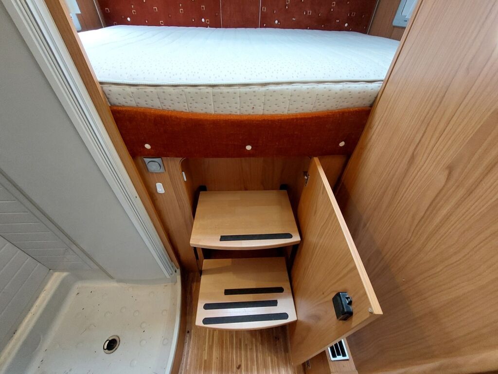 Bürstner Argos A 747 2007 Valkoinen